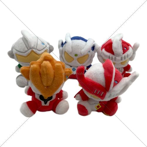 ウルティメイトフォースゼロ M78ウルトラマン ふわふわお座りぬいぐるみ
