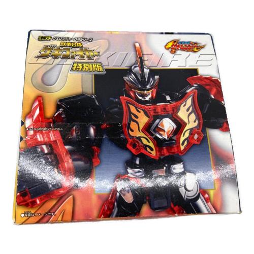 BANDAI (バンダイ) 獣拳戦隊ゲキレンジャー ゲキファイヤー 特別版 戦隊ヒーロー ミニプラ