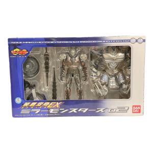 BANDAI (バンダイ) 装着変身EX ミラーモンスターズ02