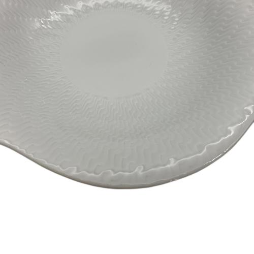 Meissen (マイセン) プレート 波の戯れホワイト