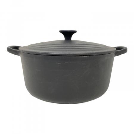 LE CREUSET (ルクルーゼ) 両手鍋 22cm マットブラック ココット