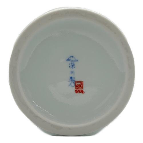 深川製磁(フカガワセイジ) 花瓶 透白蓮花陽刻