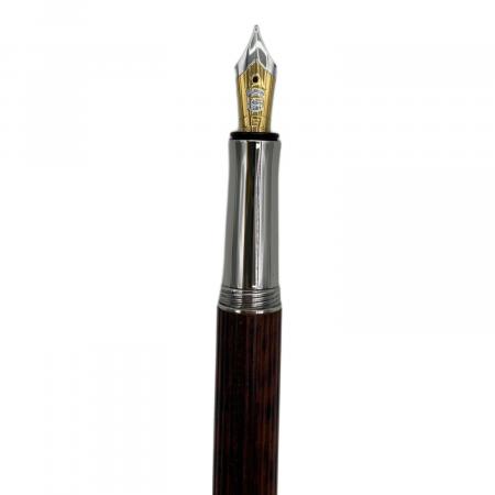 GRAF VON FABER-CASTELL (グラフ フォン ファーバーカステル