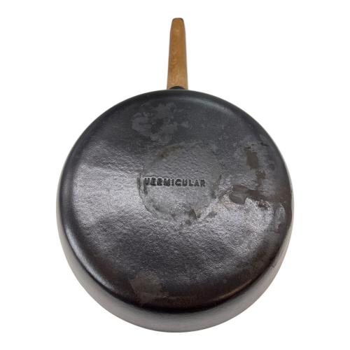 VERMICULAR (バーミキュラ) 片手鍋 フタ付 24cm
