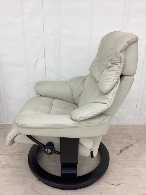 Ekornes (エコーネス) リクライニングチェアー アイボリー Stressless