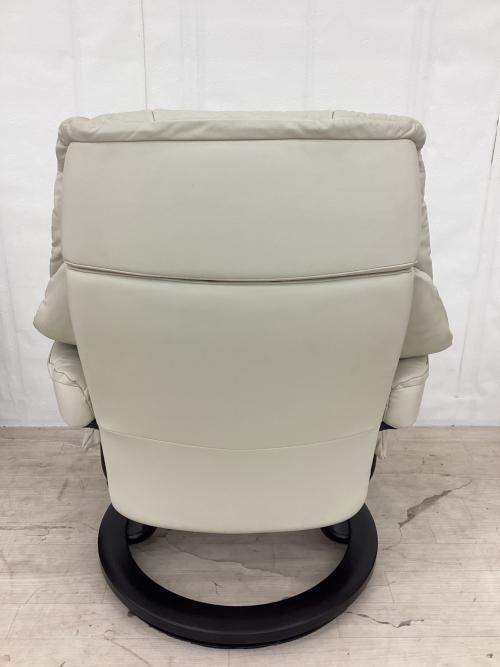 Ekornes (エコーネス) リクライニングチェアー アイボリー Stressless