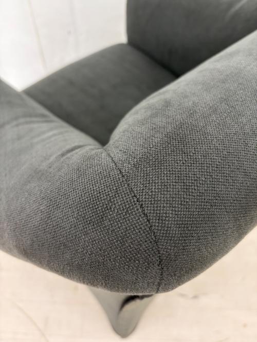 CASSINA (カッシーナ) ラウンジアームチェア PICCOLA TENTAZIONE ダークグレー
