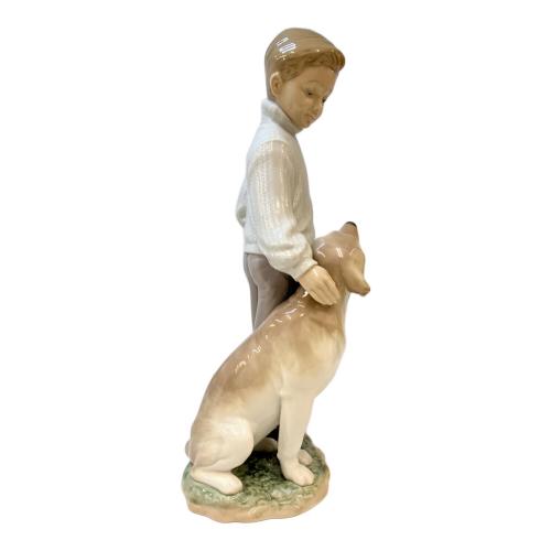 LLADRO (リヤドロ) フィギュリン 「僕の親友」