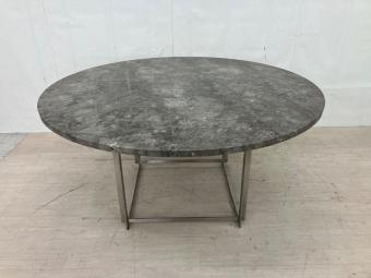 Fritz Hansen (フリッツハンセン) ダイニングテーブル PK54 グレー