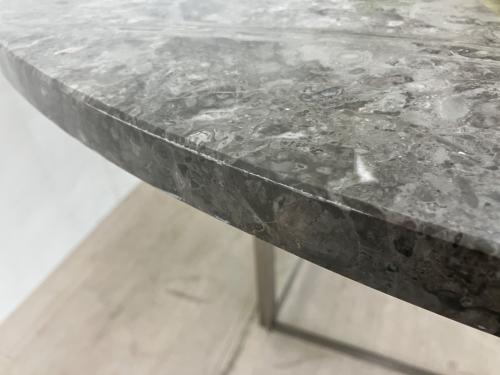 Fritz Hansen (フリッツハンセン) ダイニングテーブル PK54 グレー