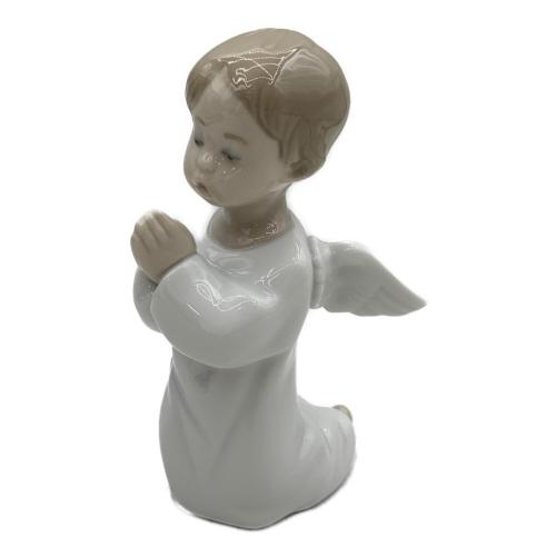 LLADRO (リヤドロ) フィギュリン 可愛いお祈り