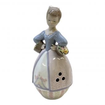 LLADRO (リヤドロ) フィギュリン 両手に花かご