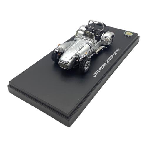 KYOSHO (キョウショウ) CATERHAM SUPER SEVEN CLAMSHELL FENDER SILVER JUBILEE 1/43スケールミニカー 03157SJ