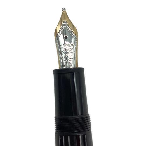 MONTBLANC (モンブラン) マイスターシュテュック 149 万年筆 4810 ペン先14K