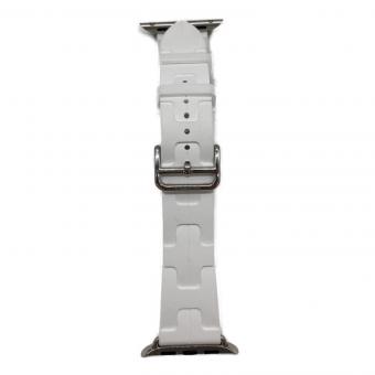 HERMES (エルメス) kilim ラバーベルト ホワイト Apple Watch用