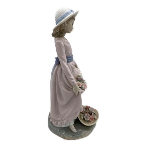 LLADRO (リヤドロ) フィギュリン 5027 花のバスケット
