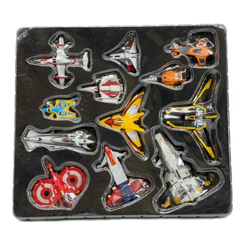出撃! ウルトラメカセレクション III ウルトラマン｜トレファクONLINE