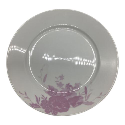 ROYAL COPENHAGEN (ロイヤル・コペンハーゲン) プレート フラワーシルエット