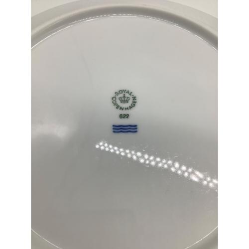 ROYAL COPENHAGEN (ロイヤル・コペンハーゲン) プレート フラワーシルエット