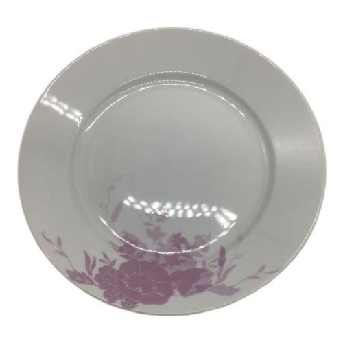 ROYAL COPENHAGEN (ロイヤル・コペンハーゲン) プレート フラワーシルエット