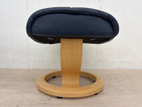 Ekornes (エコーネス) リクライニングチェアー オットマン、専用テーブル付 サンライズ