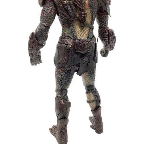 HOT TOYS（ホットトイズ）BERSERKER PREDATORS ムービー・マスターピース