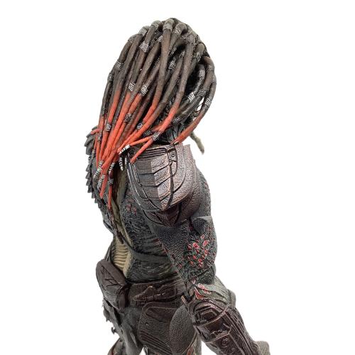 HOT TOYS（ホットトイズ）BERSERKER PREDATORS ムービー・マスターピース