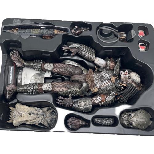 フィギュア PREDATORS2 ムービー・マスターピース　HOT TOYS