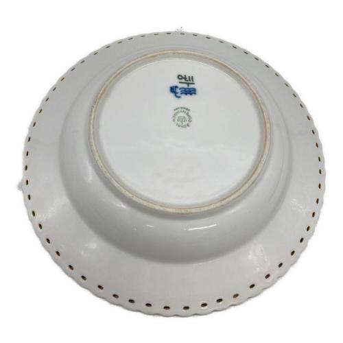 ROYAL COPENHAGEN (ロイヤル・コペンハーゲン) プレート ブルーフルーテッド・フルレース