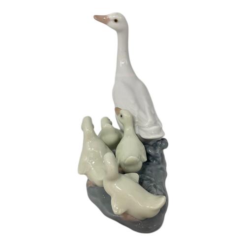 LLADRO (リヤドロ) フィギュリン アヒルの家族