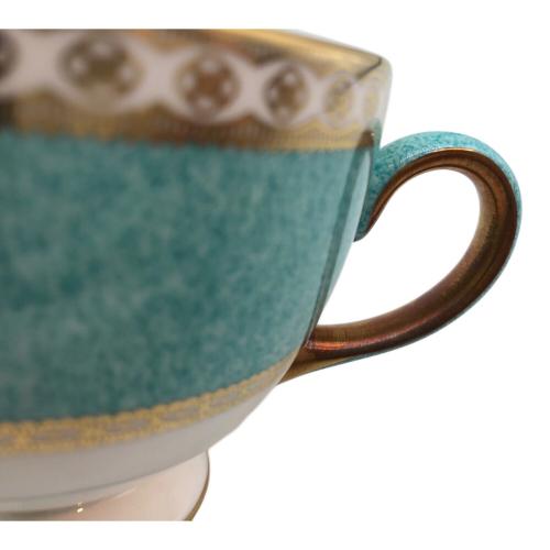 Wedgwood (ウェッジウッド) カップ&ソーサー 黒壺 ユーランダー・パウダーターコイズ