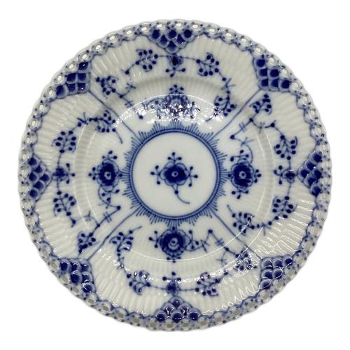 ROYAL COPENHAGEN (ロイヤル・コペンハーゲン) プレート ブルーフルーテッド・フルレース