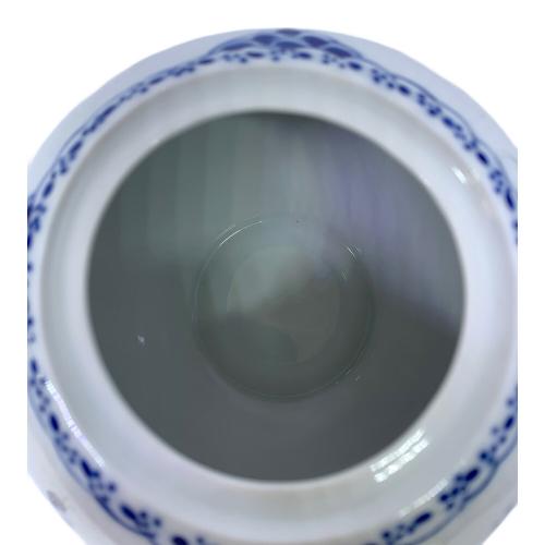 ROYAL COPENHAGEN (ロイヤル・コペンハーゲン) ティーポット ブルーフルーテッド・ハーフレース
