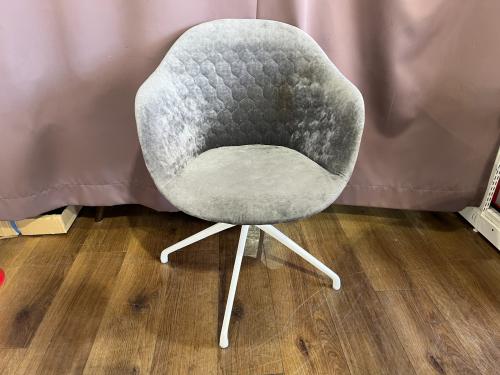 BoConcept (ボーコンセプト) ダイニング5点セット グレー Adelaide