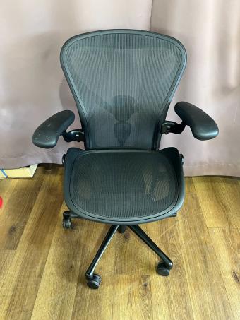 Herman Miller (ハーマンミラー) アーロンチェア AERIB23DW-0068  ブラック