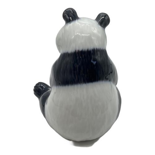 ROYAL COPENHAGEN (ロイヤル・コペンハーゲン) フィギュリン パンダ イーティング 箱付