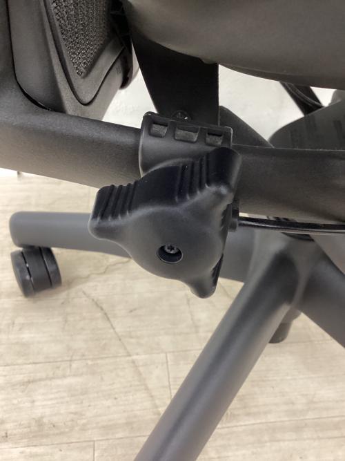 Herman Miller (ハーマンミラー) ワークチェアー AE112PWA-PJG1BBBK3D01 ブラック アーロンチェア