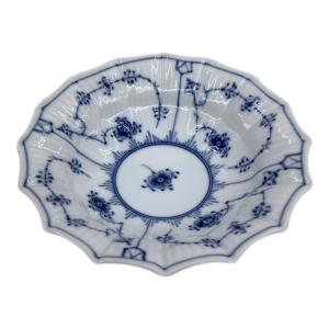 ROYAL COPENHAGEN (ロイヤル・コペンハーゲン) プレート ブルーフルーテッド