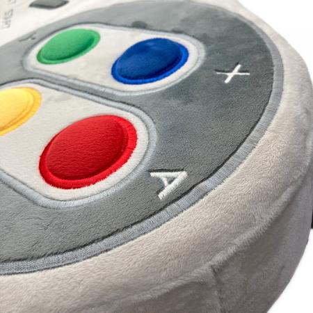 ニンテンドーミュージアム スーパーファミコンコントローラー型