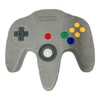ニンテンドーミュージアム NINTENDO64コントローラー型クッション
