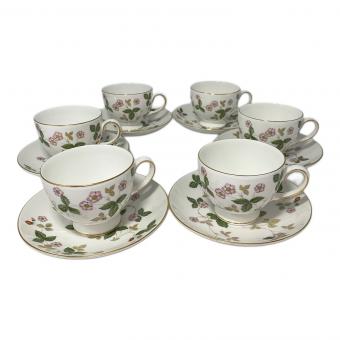 Wedgwood (ウェッジウッド) カップ&ソーサー ワイルドストロベリー