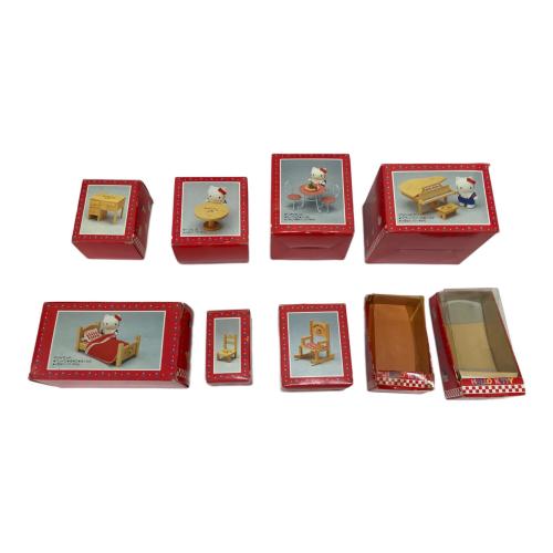 サンリオ　セキグチ　ハローキティのおうち+家具+人形2体セット　1986年