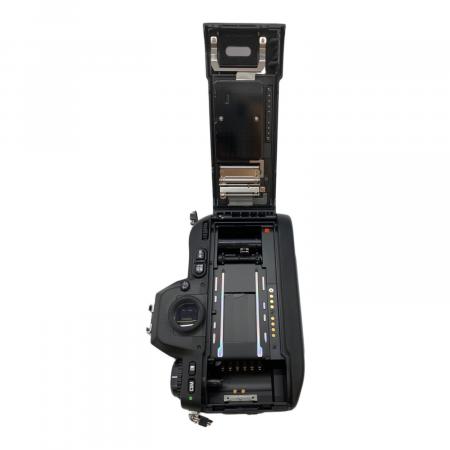 Nikon (ニコン) フィルムカメラ F100 動作確認済｜トレファクONLINE