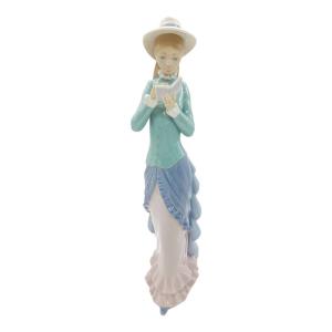 LLADRO (リヤドロ) フィギュリン 読書する貴婦人 一部割れ・ヨゴレ等有