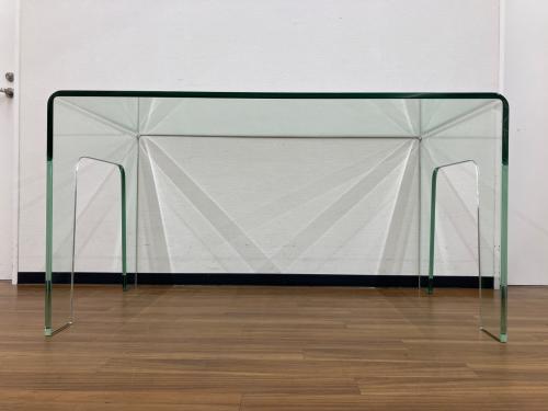 ダイニングテーブル ガラス製