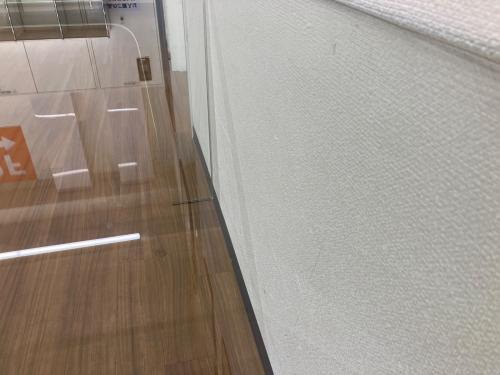 ダイニングテーブル ガラス製