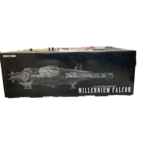 BANDAI (バンダイ) ミレニアムファルコン プラモデル スターウォーズ PG
