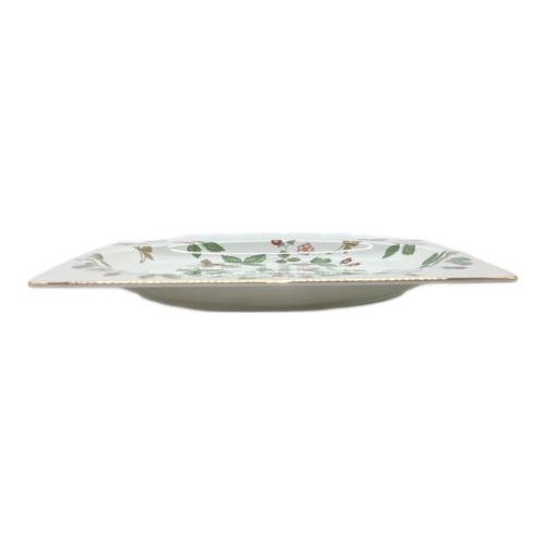 Wedgwood (ウェッジウッド) スクエアプレート ワイルドストロベリー