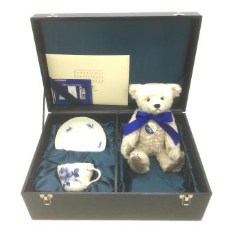 Meissen (マイセン) カップ&ソーサーテディベアセット 2000年記念 限定1500個 シリアルNo.01202