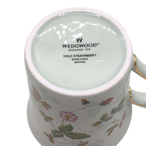 Wedgwood (ウェッジウッド) マグカップ グリーン ワイルドストロベリーパステル